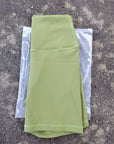 KATIA | Pantalones Cortos de Entrenamiento de Cintura Alta con Bolsillos