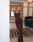 Mirella - Vestido midi elegante con pliegues suaves
