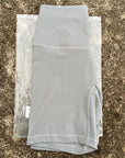 KATIA | Pantalones Cortos de Entrenamiento de Cintura Alta con Bolsillos
