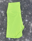 KATIA | Pantalones Cortos de Entrenamiento de Cintura Alta con Bolsillos