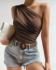 ANITA | Top de un solo hombro con delicada elegancia