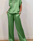BEATRICE | Conjunto Elegante de Satén con Pantalones Fluidos