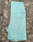KATIA | Pantalones Cortos de Entrenamiento de Cintura Alta con Bolsillos