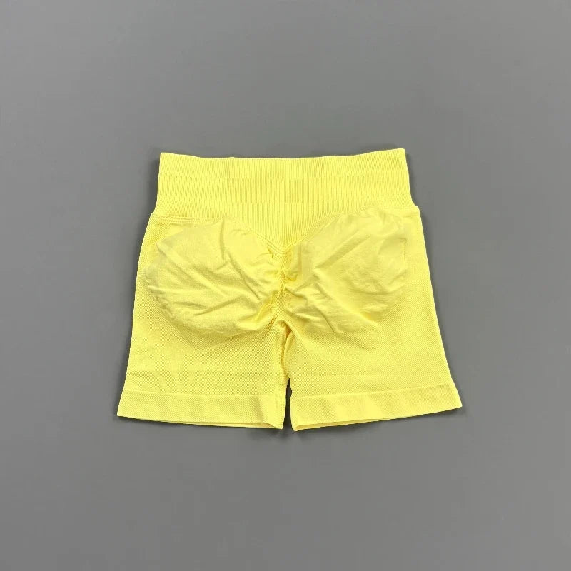 KIARA | Pantalones cortos de ciclista sin costuras con efecto fruncido en los glúteos