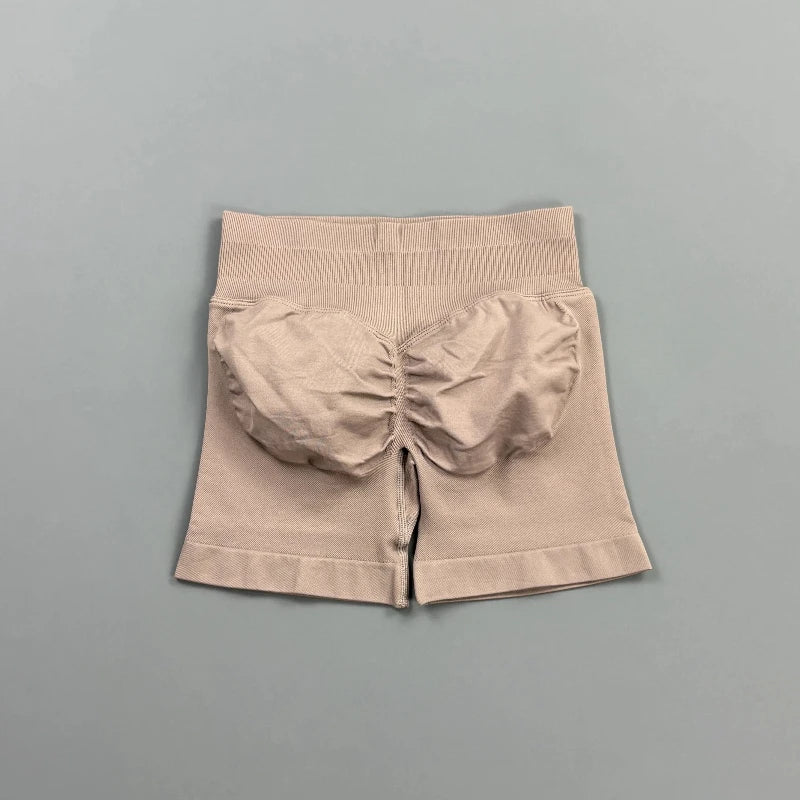 KIARA | Pantalones cortos de ciclista sin costuras con efecto fruncido en los glúteos