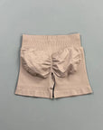 KIARA | Pantalones cortos de ciclista sin costuras con efecto fruncido en los glúteos