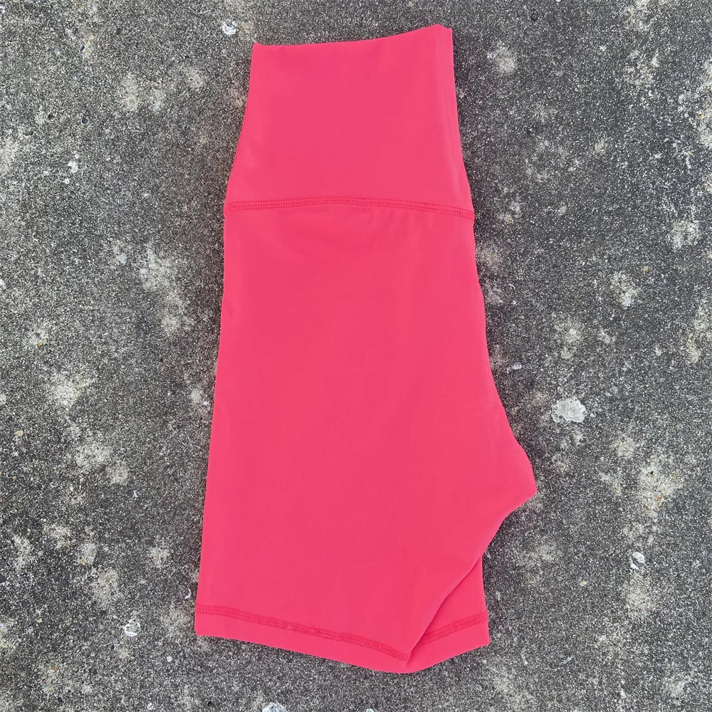 KATIA | Pantalones Cortos de Entrenamiento de Cintura Alta con Bolsillos