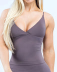 HELENA | Camiseta sin mangas sin espalda cruzada al frente