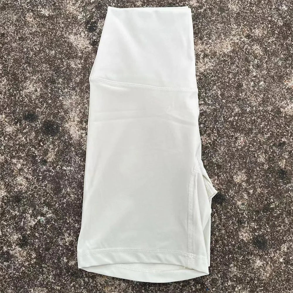 KATIA | Pantalones Cortos de Entrenamiento de Cintura Alta con Bolsillos