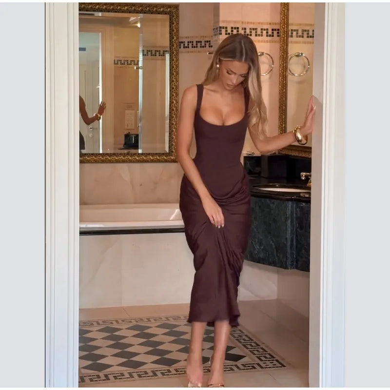 MIRELLA | ABITO MIDI ELEGANTE CON PLISSÉ MORBIDO