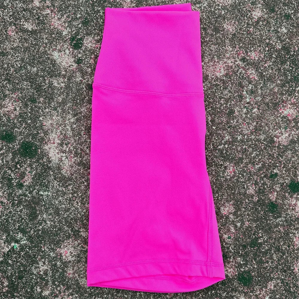 KATIA | Pantalones Cortos de Entrenamiento de Cintura Alta con Bolsillos