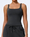 LIVIA | Camiseta de tirantes de secado rápido con espalda en U