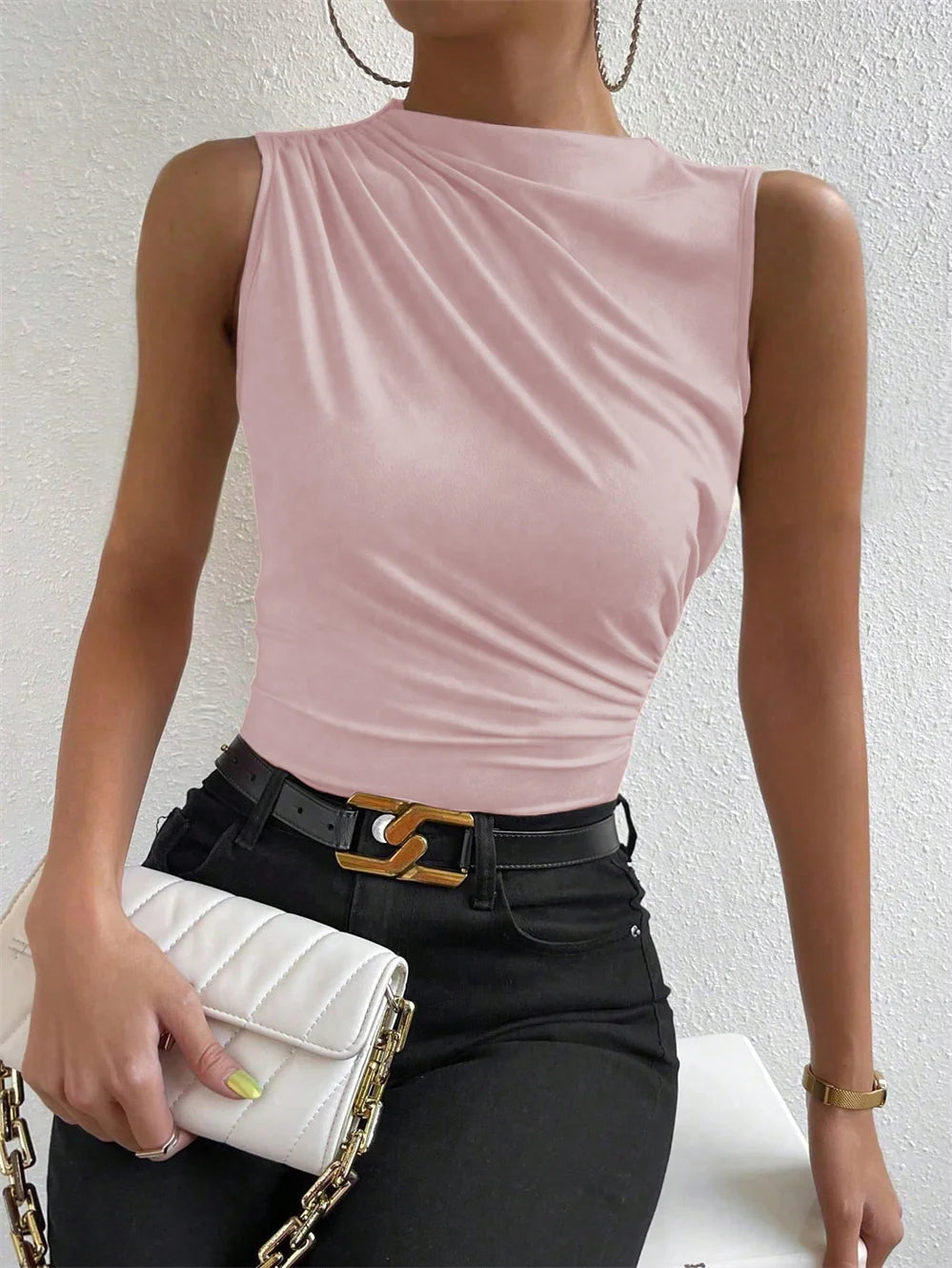 VITTORIA | TOP ELEGANTE DAL TAGLIO MODERNO