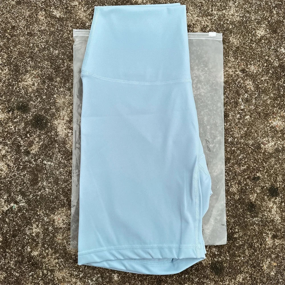 KATIA | Pantalones Cortos de Entrenamiento de Cintura Alta con Bolsillos