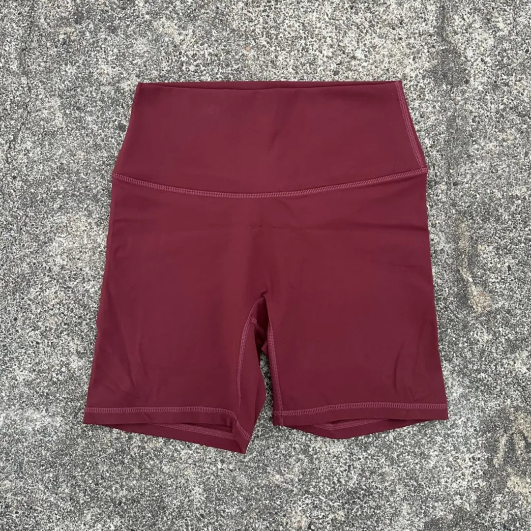 KATIA | Pantalones Cortos de Entrenamiento de Cintura Alta con Bolsillos