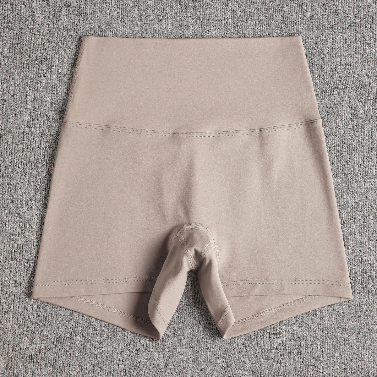 GRETA | Shorts de yoga de cintura alta a prueba de sentadillas