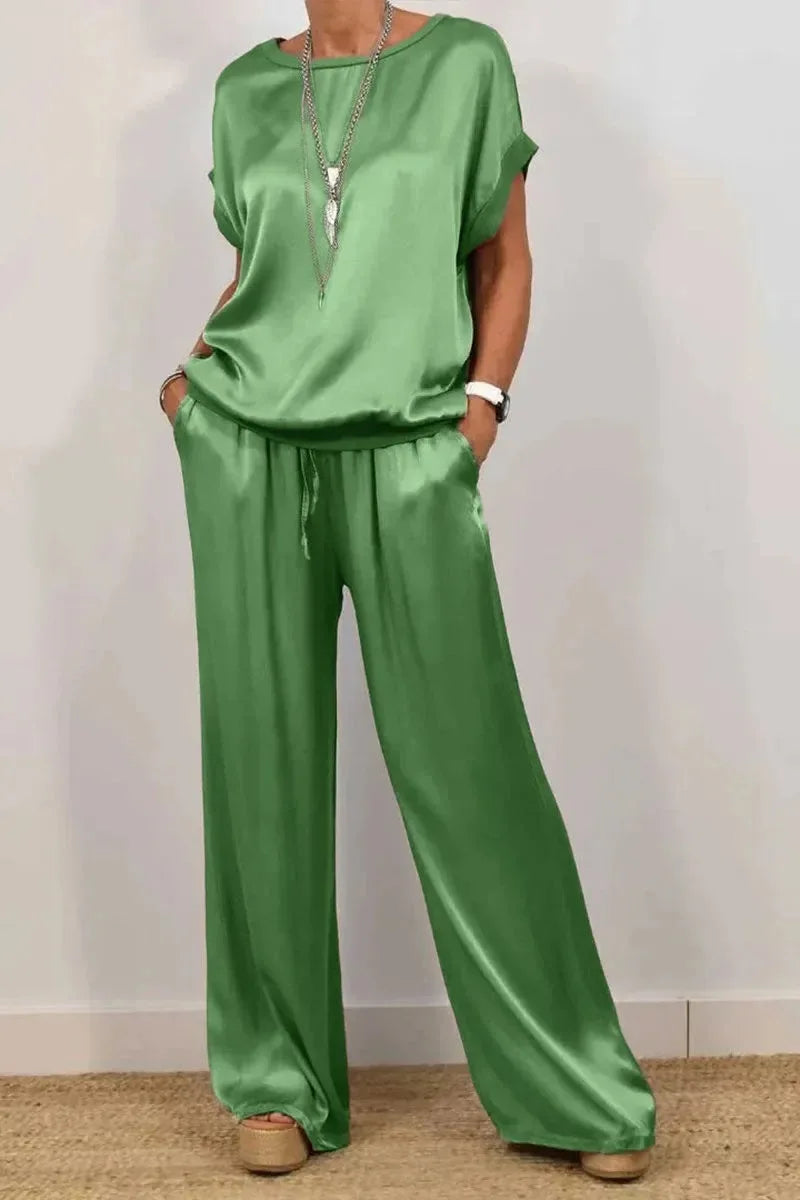BEATRICE | COMPLETO SATINATO ELEGANTE CON PANTALONE FLUIDO