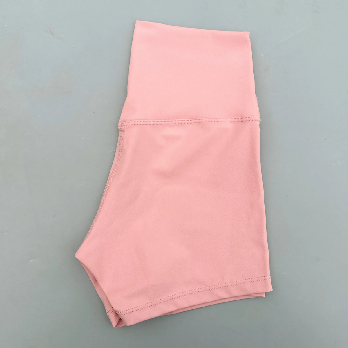 GRETA | Shorts de yoga de cintura alta a prueba de sentadillas