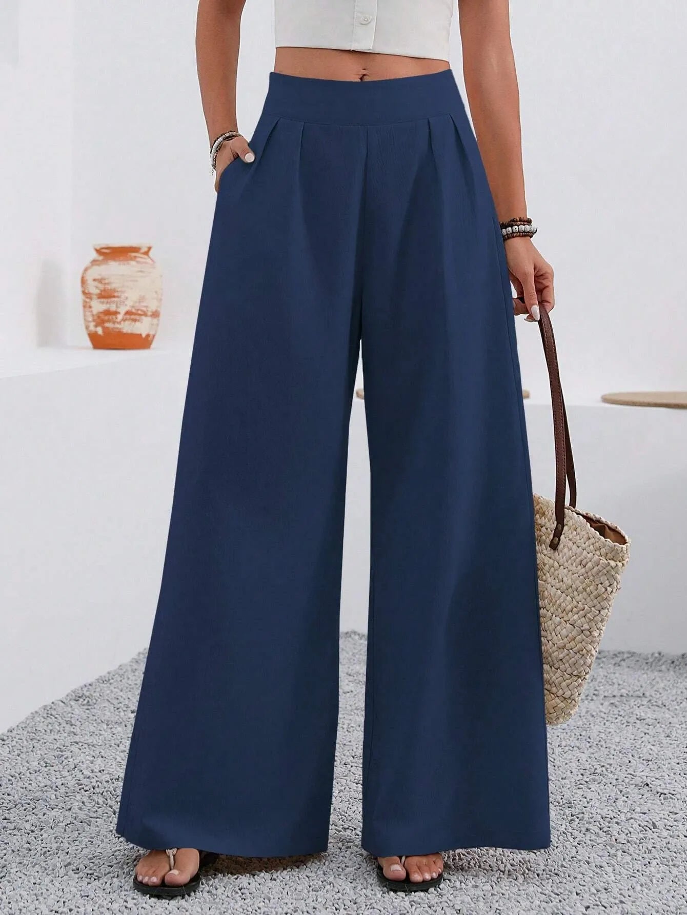 GIULIA | PANTALONE PALAZZO DALLE LINEE FLUIDE