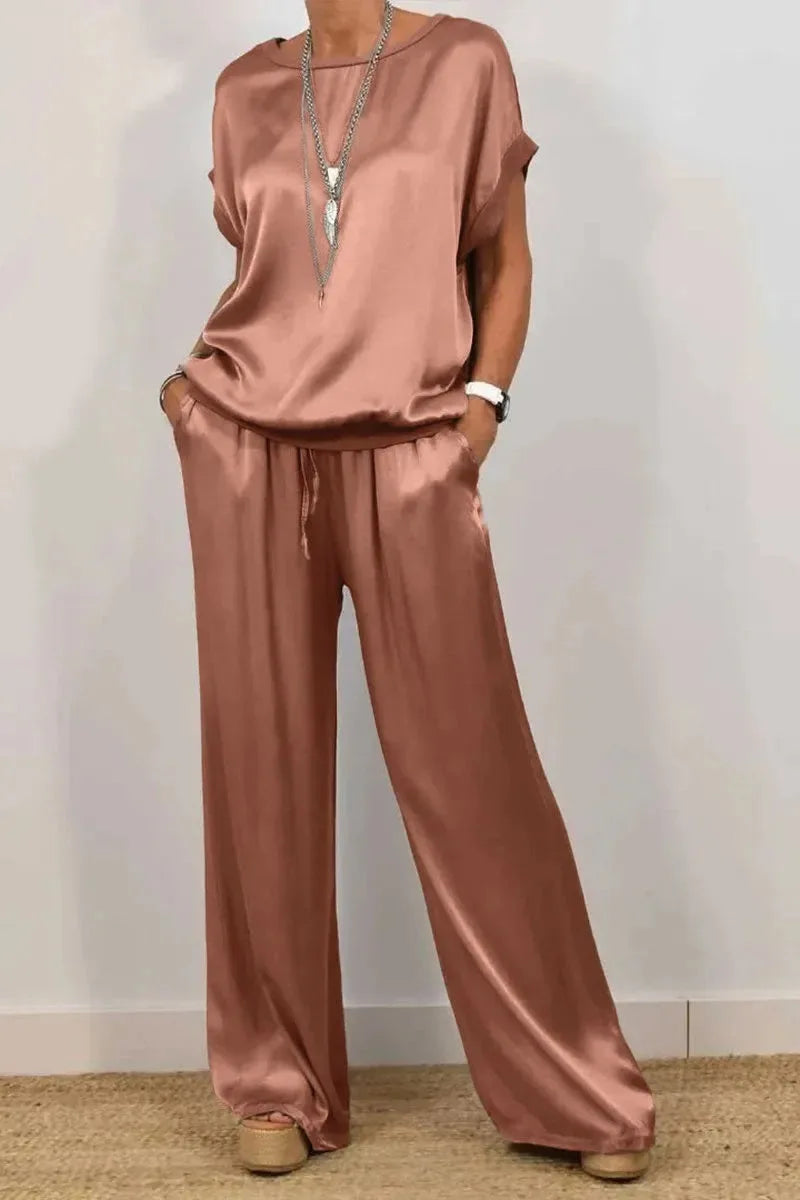 BEATRICE | COMPLETO SATINATO ELEGANTE CON PANTALONE FLUIDO