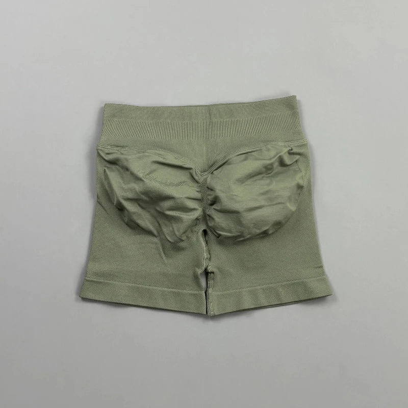 KIARA | Pantalones cortos de ciclista sin costuras con efecto fruncido en los glúteos