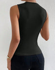 GIORGIA | Top elegante con corte moderno